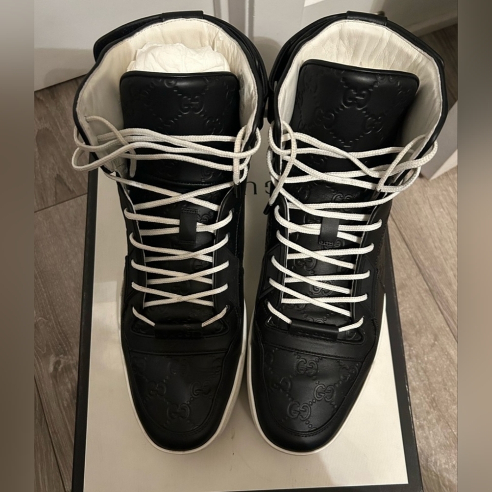 AUTHENTIC SNEAKERS GUCCI
